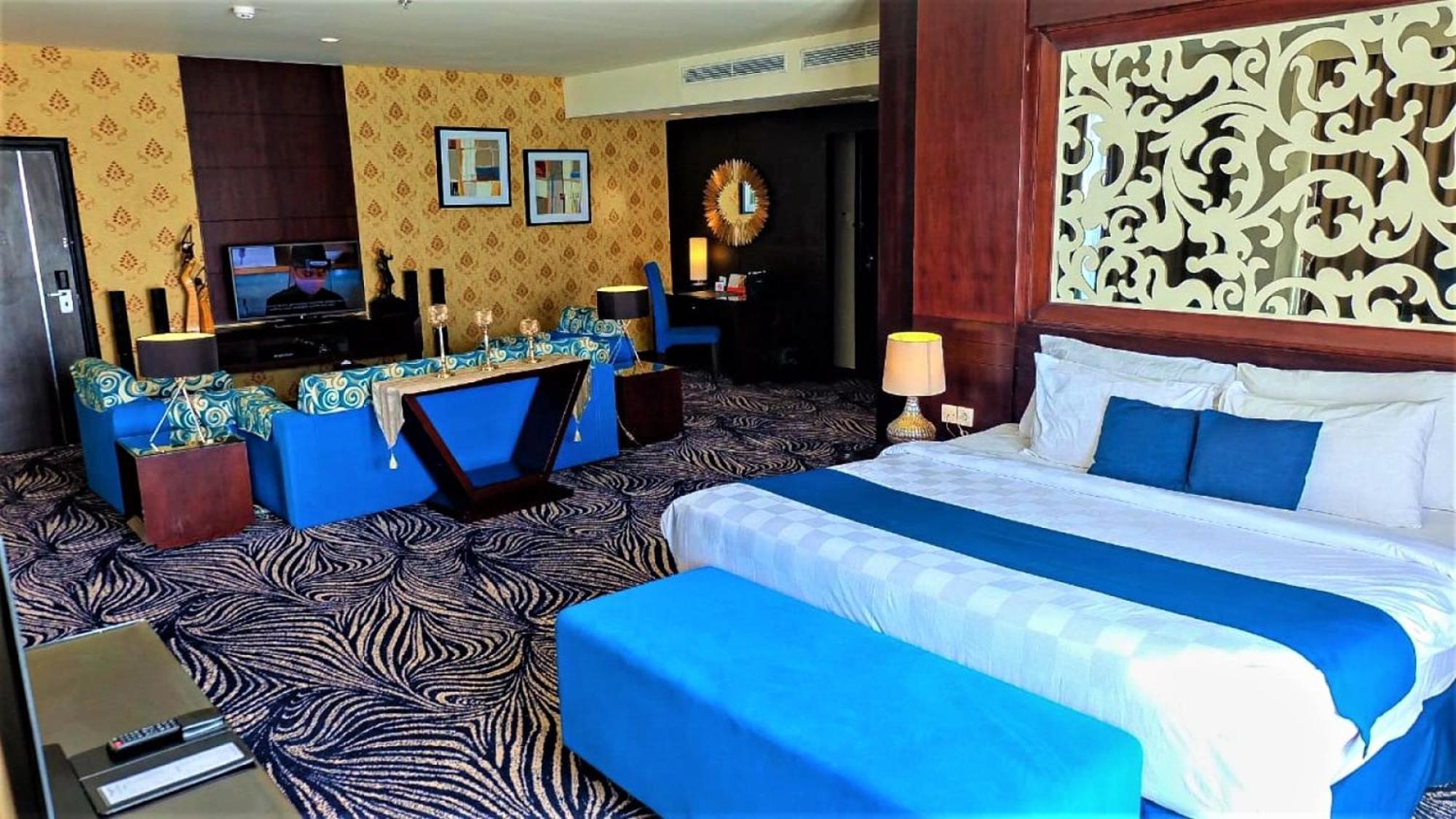 Swiss-Belhotel Silae Palu Exteriér fotografie